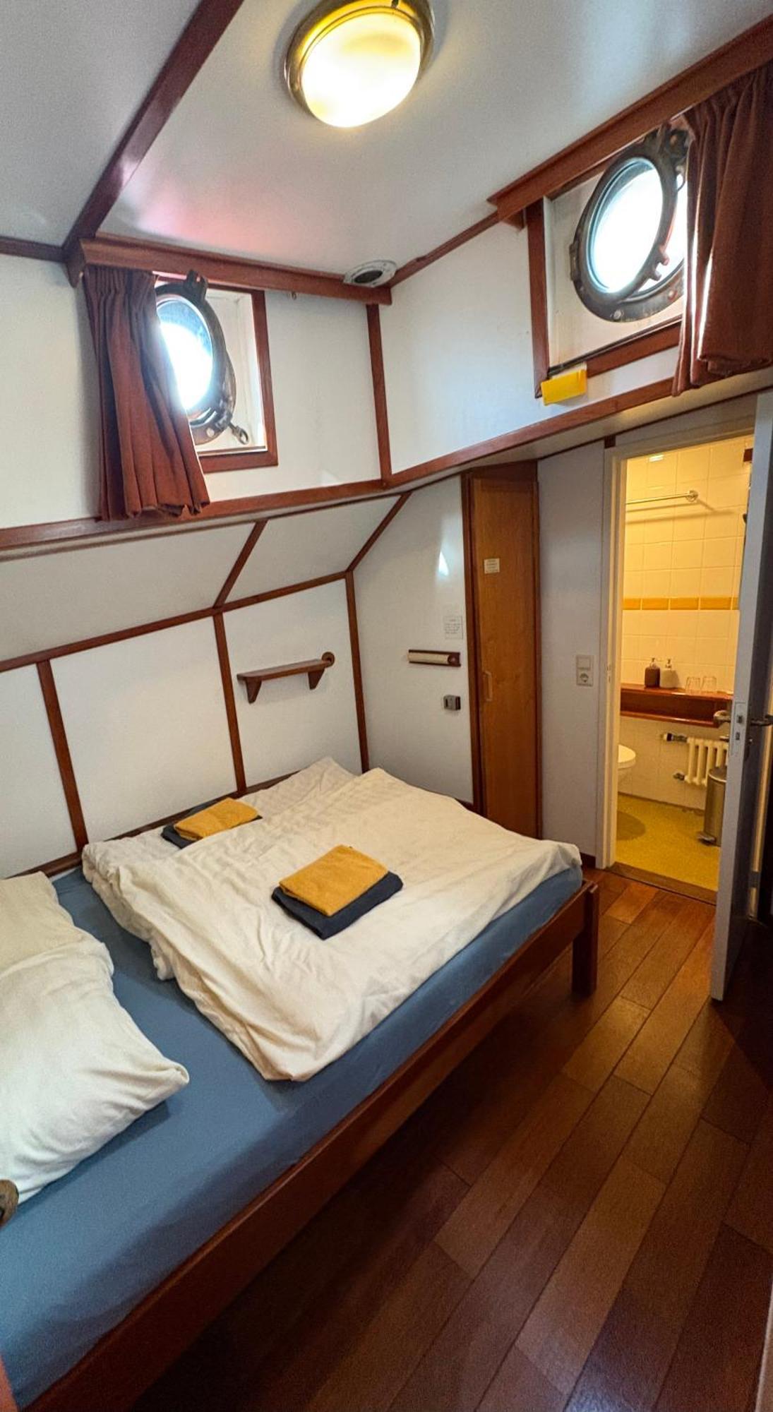 Hotelboot Zwaan Amsterdam Esterno foto
